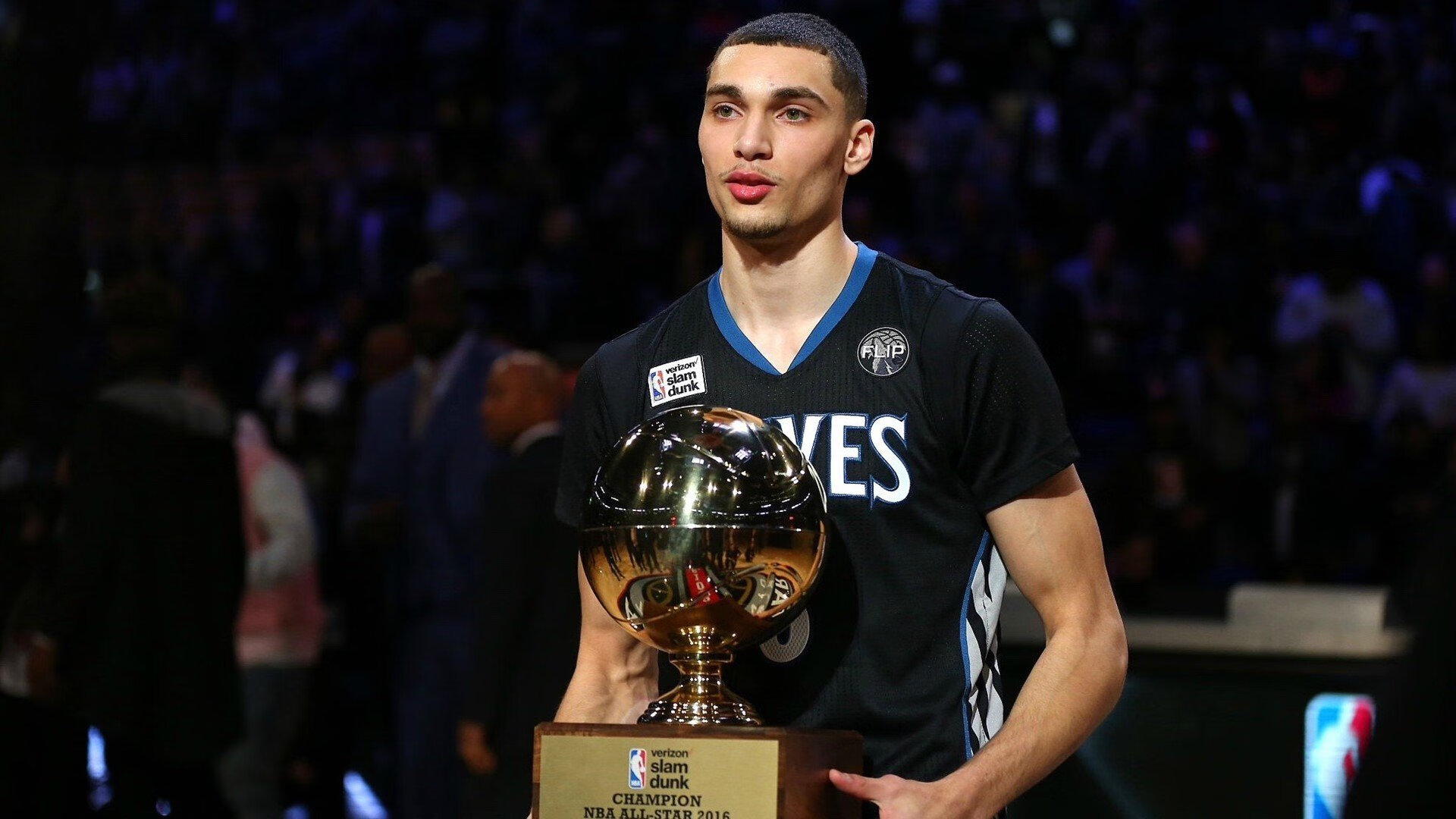 篮下硬仗：北京抢到48个篮板，攻守兼备！，北京篮球票